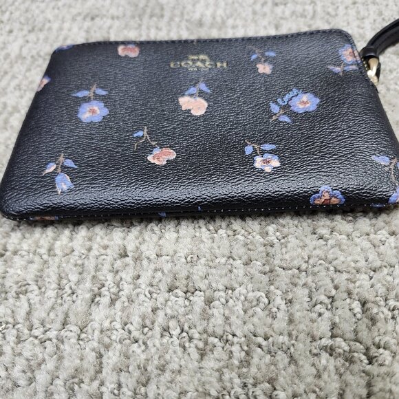 Coach Wristlet Wallet Black Floral Women's Size Small - Picture 5 of 11